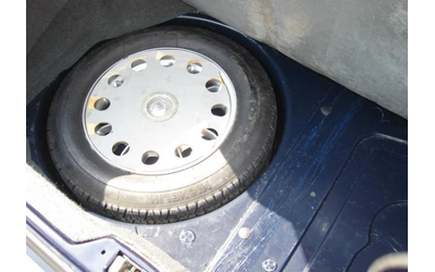 BMW 635 CSI - автомобили, коли, обяви за нови и употребявани 13