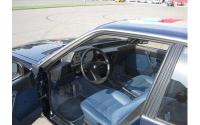 BMW 635 CSI - автомобили, коли, обяви за нови и употребявани 8