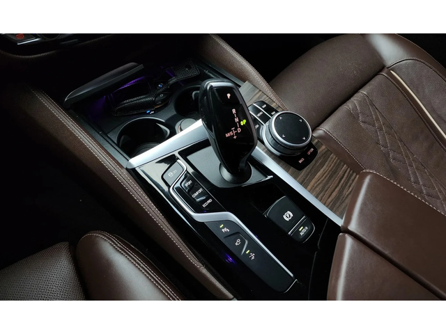 BMW 640 6 Series Gt (G32) 640I xDrive M Sports - автомобили, коли, обяви за нови и употребявани 7