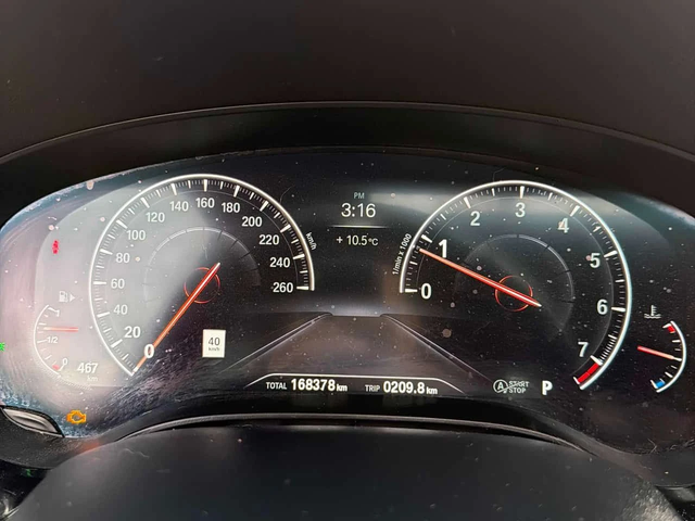 BMW 640 * МАСАЖИ* ДИСТРОНИК* 360 КАМЕРА* ВАКУМ* ОБДУХВАНЕ* - автомобили, коли, обяви за нови и употребявани 7