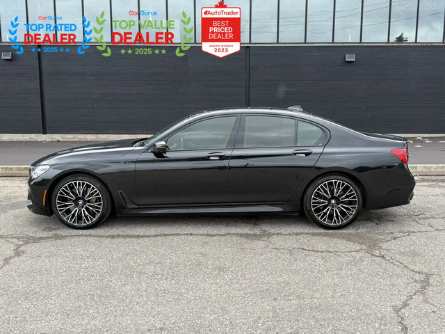 BMW 7 Series //M PKG | HUD | PANO | MASSAGE | LOADED All Wheel Drive - автомобили, коли, обяви за нови и употребявани 15