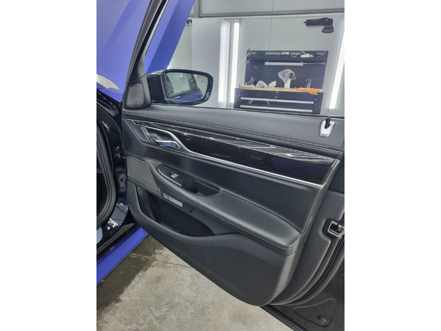 BMW 700, 2016 г., 123456 км, 0 к.с. - автомобили, коли, обяви за нови и употребявани 2