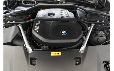 BMW 700 Series 750e xDrive 3 - автомобили, коли, обяви за нови и употребявани 11