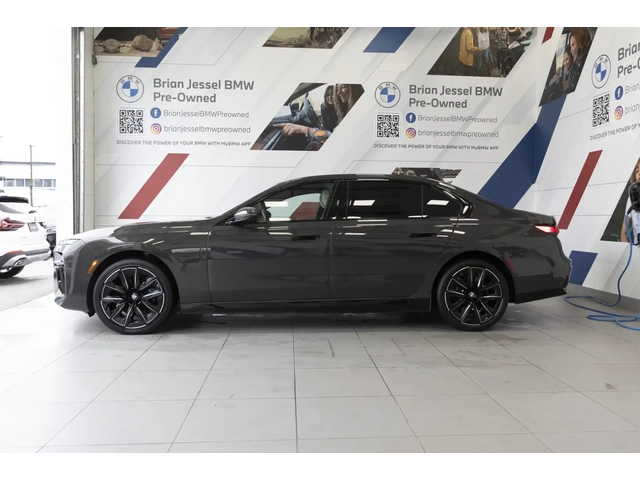 BMW 700 Series 750e xDrive 3 - автомобили, коли, обяви за нови и употребявани 5