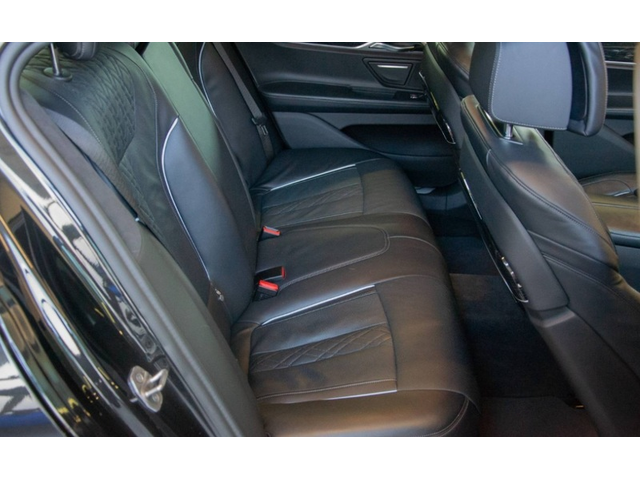BMW 700 730d xDrive  - автомобили, коли, обяви за нови и употребявани 7