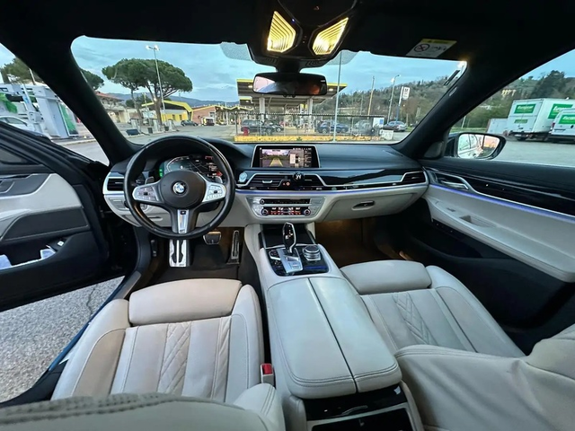 BMW 700 730d xDrive M-Pack - автомобили, коли, обяви за нови и употребявани 3