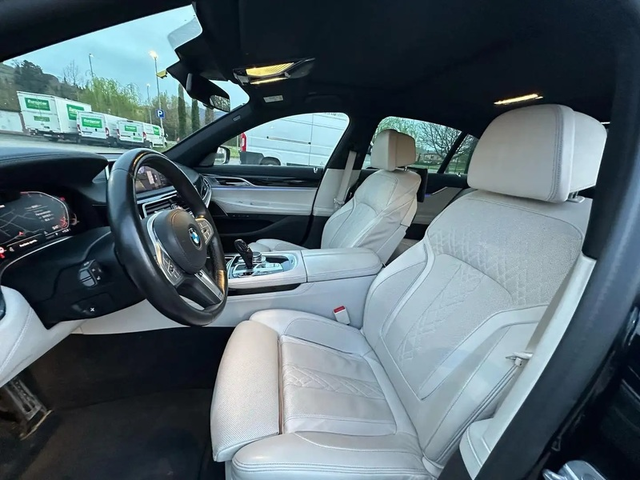 BMW 700 730d xDrive M-Pack - автомобили, коли, обяви за нови и употребявани 5