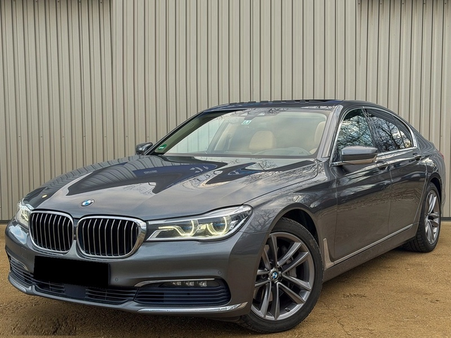 BMW 700 740d xDrive - автомобили, коли, обяви за нови и употребявани 1