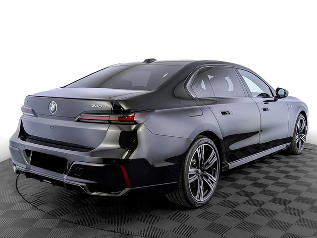 BMW 700 740d xDrive M-Pack - автомобили, коли, обяви за нови и употребявани 1