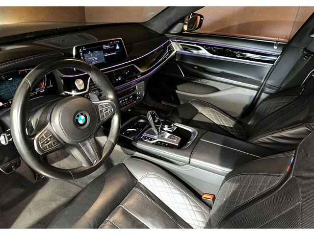 BMW 700 740d xDrive M-Pack - автомобили, коли, обяви за нови и употребявани 12