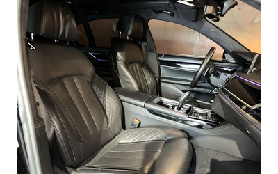 BMW 700 740d xDrive M-Pack - автомобили, коли, обяви за нови и употребявани 6