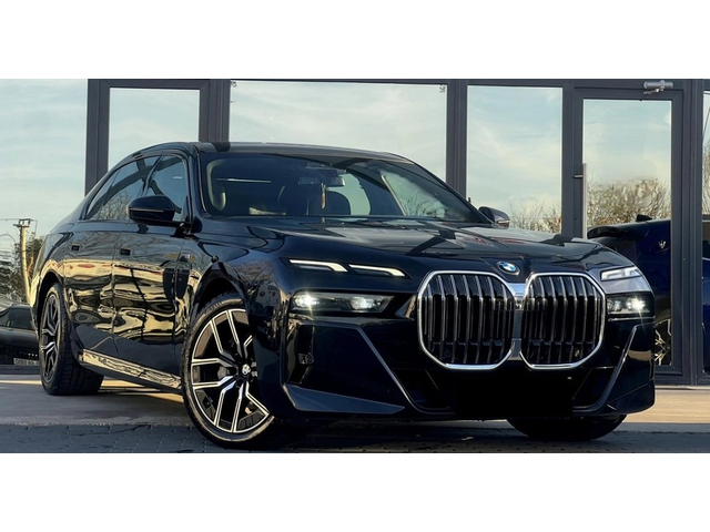 BMW 700 740d xDrive M-Sport - автомобили, коли, обяви за нови и употребявани 0