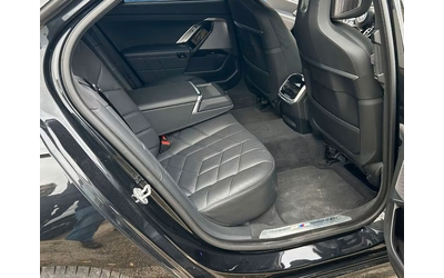BMW 700 740d xDrive M-Sport - автомобили, коли, обяви за нови и употребявани 8