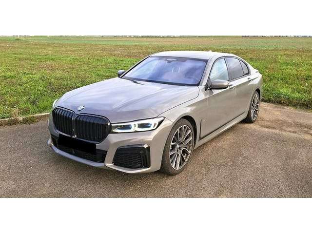 BMW 700 740d xDrive M-Sport - автомобили, коли, обяви за нови и употребявани 0