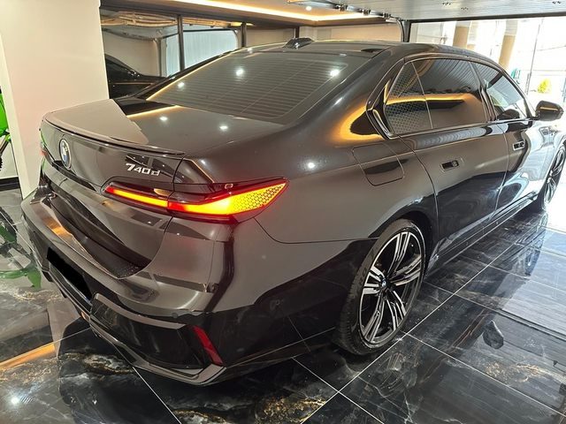BMW 700 740d xDrive M-Sport paket - автомобили, коли, обяви за нови и употребявани 3