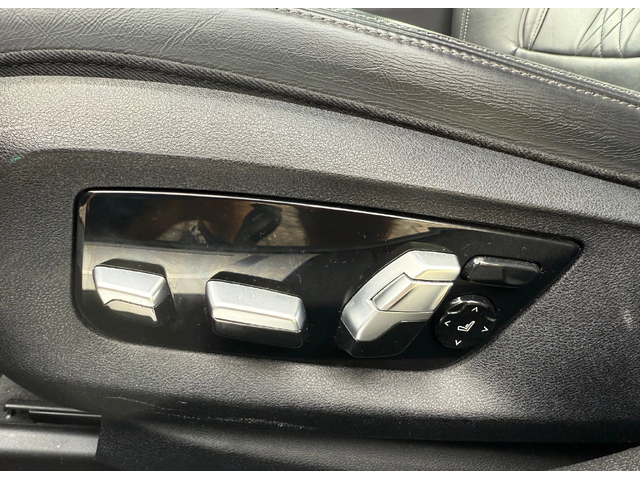 BMW 700 750d xDrive М-Sport - автомобили, коли, обяви за нови и употребявани 6