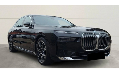 bmw-700-750e-xdrive - 1