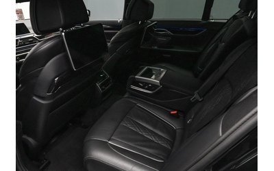 BMW 700 750i xDrive M-Sport - автомобили, коли, обяви за нови и употребявани 11