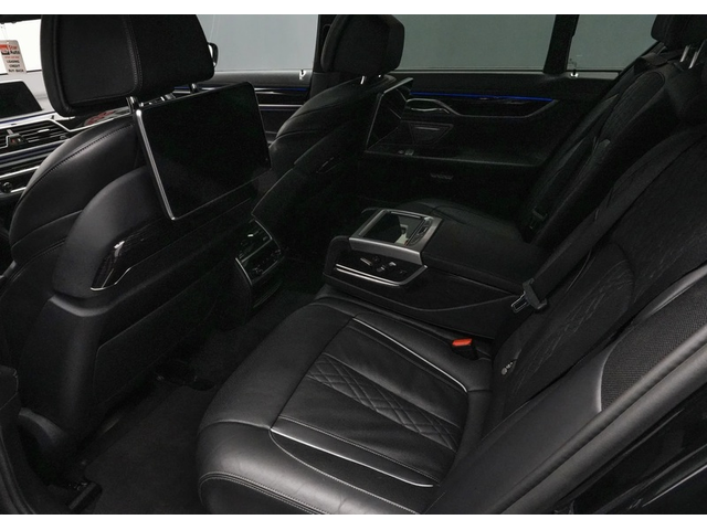 BMW 700 750i xDrive M-Sport - автомобили, коли, обяви за нови и употребявани 11