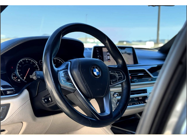 BMW 700 750i xDrive M SPORT LINE - автомобили, коли, обяви за нови и употребявани 8
