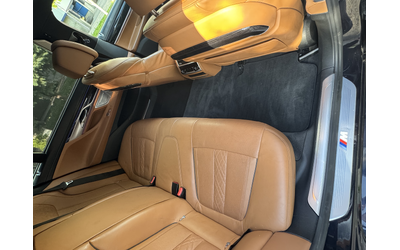BMW 700 Carbon core M SPORT FUKK - автомобили, коли, обяви за нови и употребявани 11
