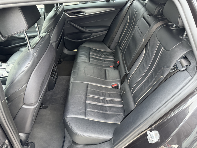 BMW 700 D* 2018г* M Pack* 4 X 4* 170.000KM* Топ Състояние* - автомобили, коли, обяви за нови и употребявани 12