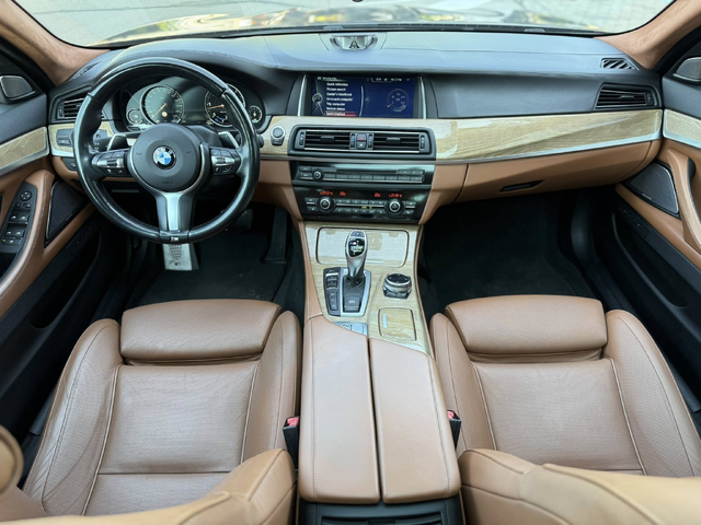 BMW 700 M550d xDrive Touring - автомобили, коли, обяви за нови и употребявани 5