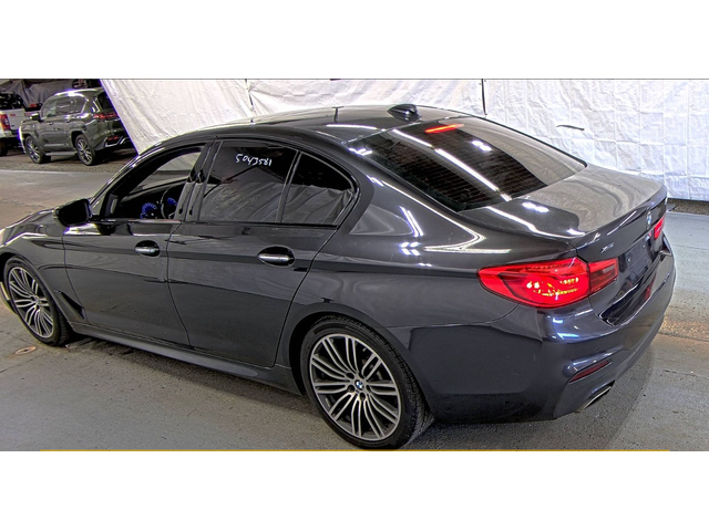 BMW 700 XDRIVE M SPORT LINE - автомобили, коли, обяви за нови и употребявани 5
