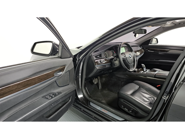 BMW 730 7 Series (F01) 730d xDrive - автомобили, коли, обяви за нови и употребявани 10