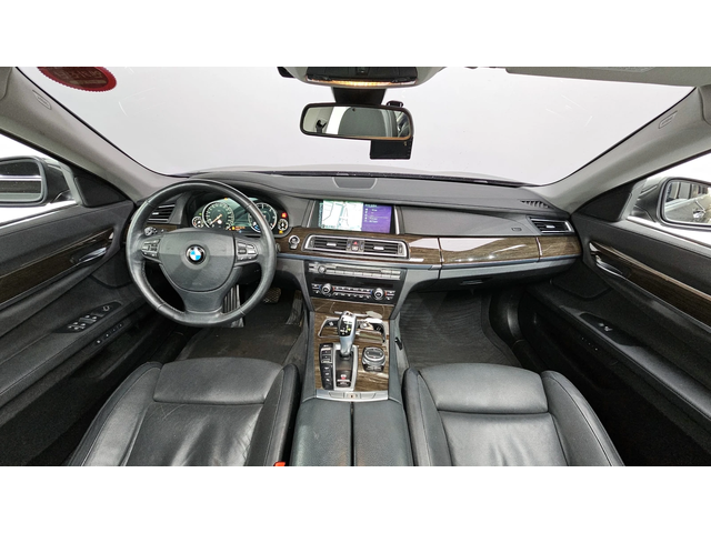 BMW 730 7 Series (F01) 730d xDrive - автомобили, коли, обяви за нови и употребявани 6