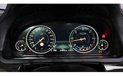 BMW 730 7 Series (F01) 730d xDrive - автомобили, коли, обяви за нови и употребявани 7