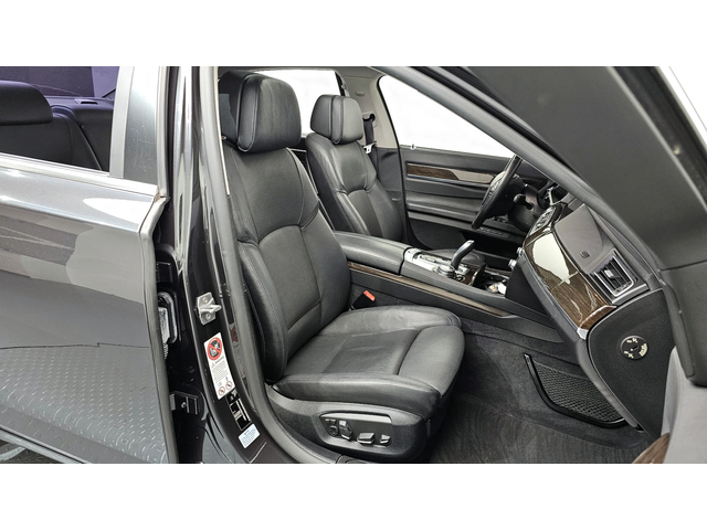 BMW 730 7 Series (F01) 730d xDrive - автомобили, коли, обяви за нови и употребявани 9