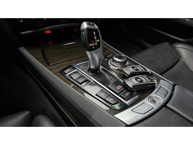 BMW 730 7 Series (F01) 730Ld - автомобили, коли, обяви за нови и употребявани 9