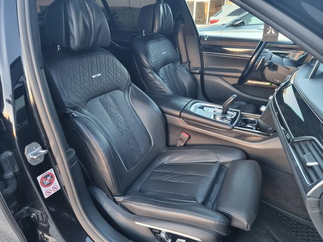BMW 730 * INDIVIDUAL* Carbon* Mpack* Lazer* Distr* harman* - автомобили, коли, обяви за нови и употребявани 9