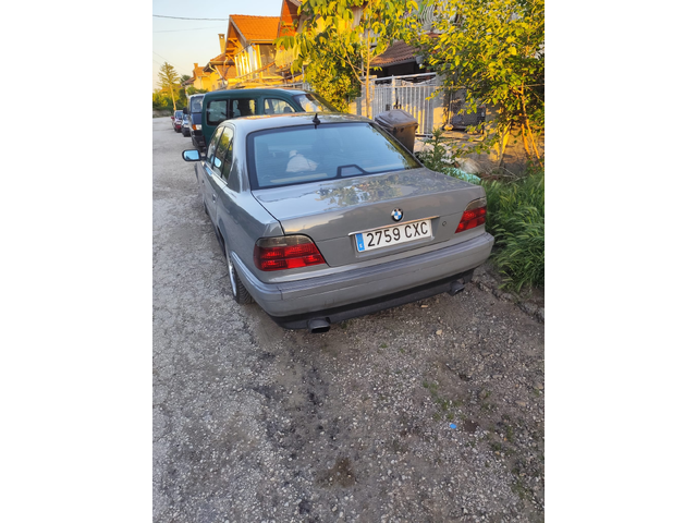 BMW 730, 2001 г., 3 км, 0 к.с. - автомобили, коли, обяви за нови и употребявани 3