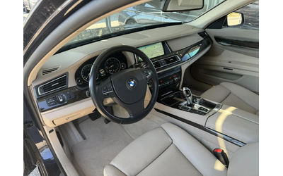 BMW 730 d X-Drive* Facelift* ПЕРФЕКТЕН* - автомобили, коли, обяви за нови и употребявани 11