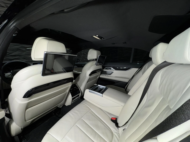 BMW 730 M Pack* 3xTV* Harmann* Distr* Laser - автомобили, коли, обяви за нови и употребявани 7