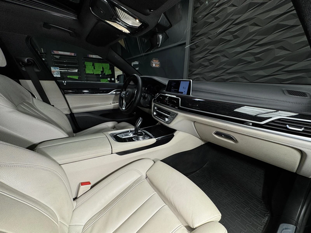 BMW 730 M Pack* 3xTV* Harmann* Distr* Laser - автомобили, коли, обяви за нови и употребявани 9