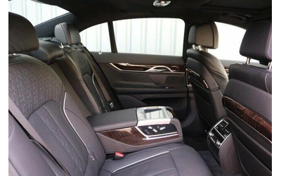 BMW 730 d xDrive M Sportpaket - автомобили, коли, обяви за нови и употребявани 6