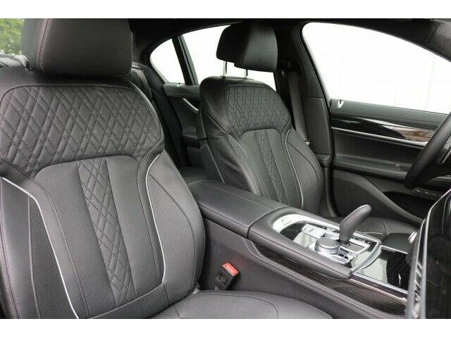 BMW 730 d xDrive - автомобили, коли, обяви за нови и употребявани 3