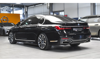 BMW 730 d xDrive M Sport Sportautomatic - автомобили, коли, обяви за нови и употребявани 6