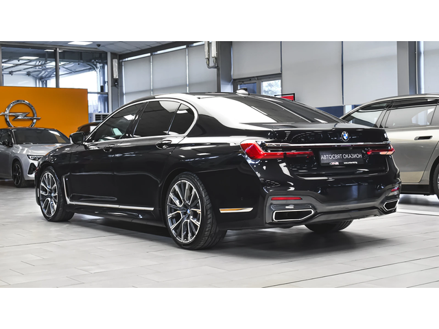 BMW 730 d xDrive M Sport Sportautomatic - автомобили, коли, обяви за нови и употребявани 6