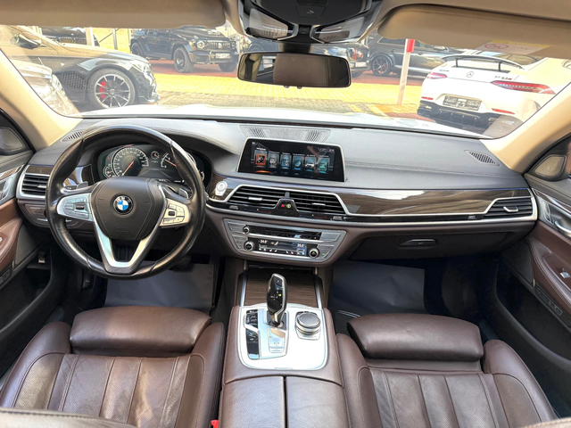BMW 730 D#M-PACK#INDIVIDUAL#DISTR#ОБДУХВАНЕ#FULLED#DIGITAL - автомобили, коли, обяви за нови и употребявани 7