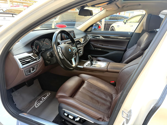 BMW 730 D#M-PACK#INDIVIDUAL#DISTR#ОБДУХВАНЕ#FULLED#DIGITAL - автомобили, коли, обяви за нови и употребявани 8
