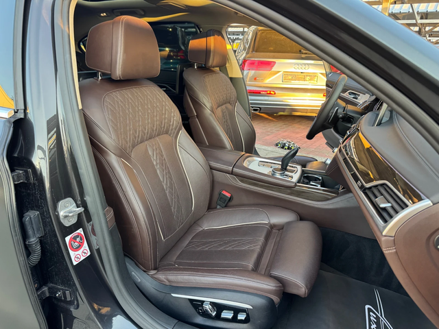 BMW 730 D#XDRVE#LONG#FACE#INDIVIDUAL#3xTV#96000KM - автомобили, коли, обяви за нови и употребявани 7