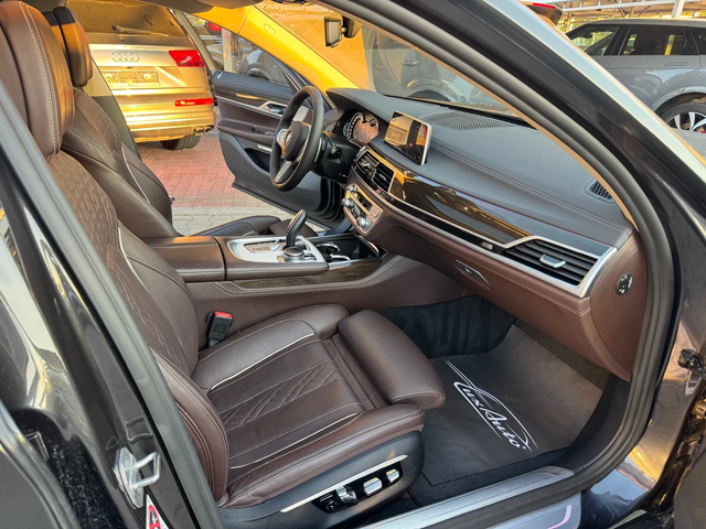 BMW 730 D#XDRVE#LONG#FACE#INDIVIDUAL#3xTV#96000KM - автомобили, коли, обяви за нови и употребявани 8