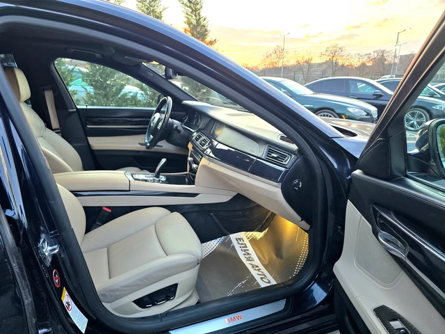 BMW 730 D XDRIVE FULL TOP ПАНОРАМЕН ЛЮК ЛИЗИНГ 100% - автомобили, коли, обяви за нови и употребявани 13