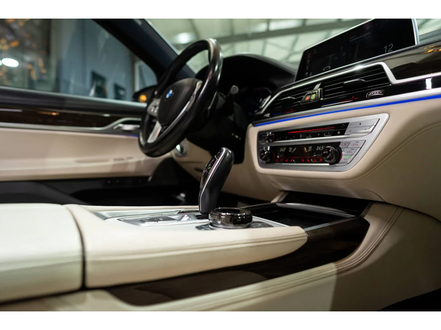 BMW 730 D XDRIVE LONG LASER LIGHT HUD H&K ЛИЗИНГ 100% - автомобили, коли, обяви за нови и употребявани 13