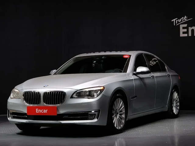 BMW 730 D xDrive - автомобили, коли, обяви за нови и употребявани 0