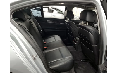 BMW 730 D xDrive - автомобили, коли, обяви за нови и употребявани 11